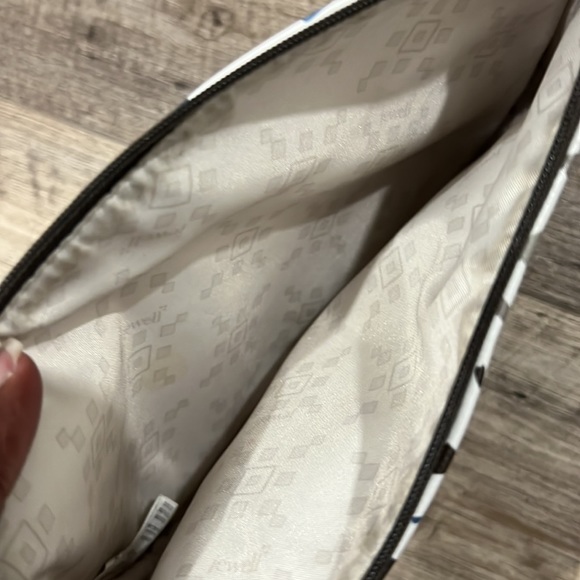 Thirty one pouch - Picture 3 of 3